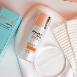 (สูตรใหม่) Smoothing-Bright Soft Scrub Essence 30 ml. – เจลสครับเอสเซนส์สูตรอ่อนโยน ขจัดเซลล์ผิวเสื่อมสภาพใช้ได้ทุกสภาพผิว Aqua+ Series Thailand